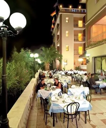 Hotel Ristorante La Siesta Pietrapaola