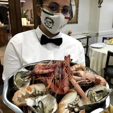فندق Ristorante La Siesta
