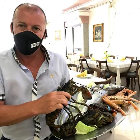 Ristorante La Siesta فندق