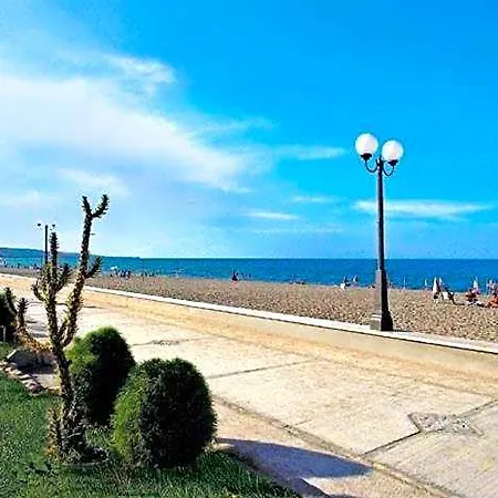 فندق Ristorante La Siesta 3*