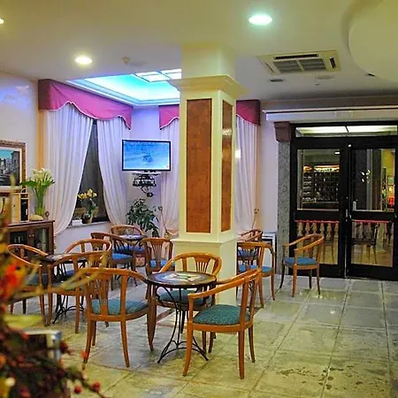 Ristorante La Siesta فندق Pietrapaola
