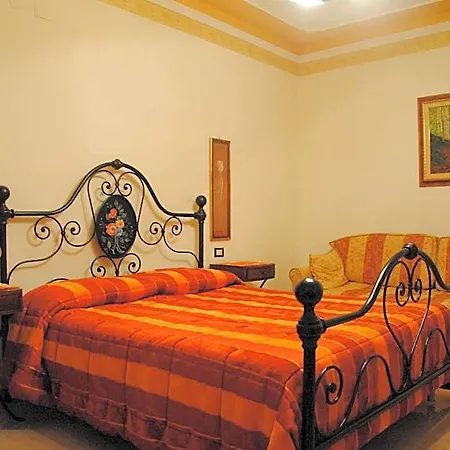 Ristorante La Siesta فندق