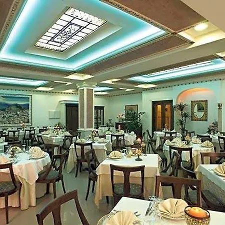 فندق Ristorante La Siesta