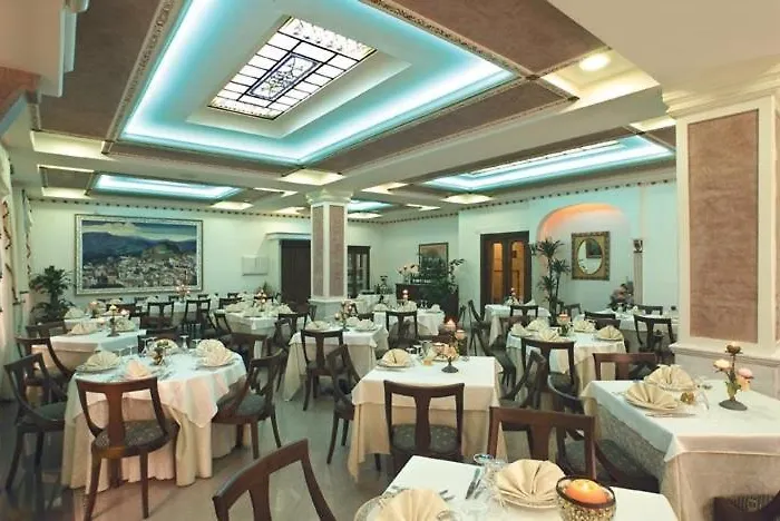 Ristorante La Siesta מלון