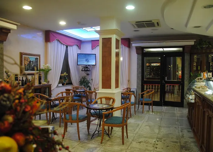 Ristorante La Siesta מלון